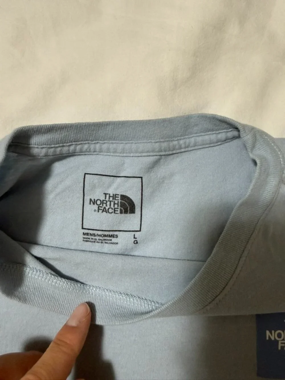 The North Face Men’s Large Blue Logo Graphic T-Shirt 100% Cotton